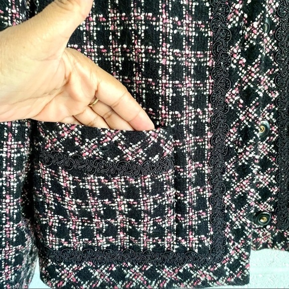 VINTAGE Tweed Structured Blazer Cropped Jacket Black Pink Size 8P - Picture 2 of 13